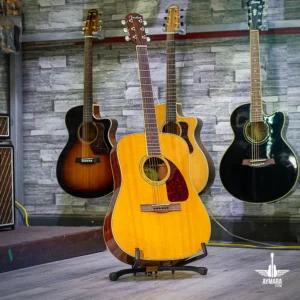 FENDER CD320AS LIQUIDACIÓN